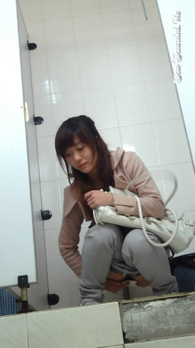 Hidden cam Baby taiwan girl in toilet