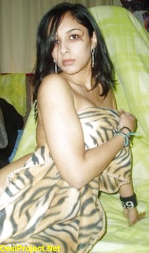 Cute Indian Teen Babe Nude