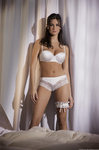 Manuela Arcuri - Lormar lingerie 2009 -m0p39nqen1.jpg