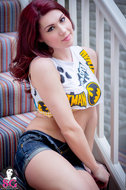 Amberbambi-Hey-Batgirl-x48-31-Oct-2013-k3s843v7dz.jpg