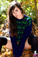 Kelsey-Autumn-Leaves-x40-03-Nov-2013-333bh86kdj.jpg
