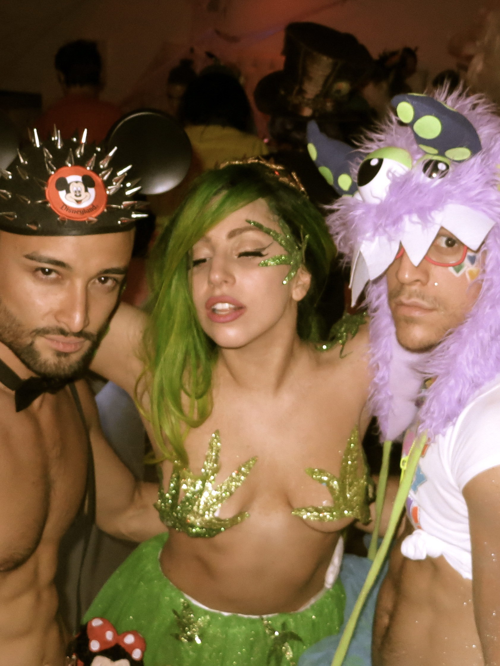 Lady_Gaga_at_Halloween_Party_in_Puerto_Rico_5x_HQ_7.jpg